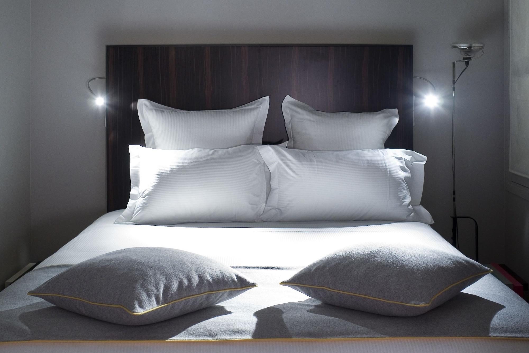Hotel Saint Dominique Paryż Zewnętrze zdjęcie