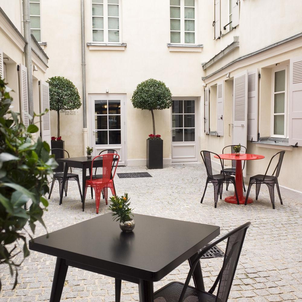 Hotel Saint Dominique Paryż Zewnętrze zdjęcie
