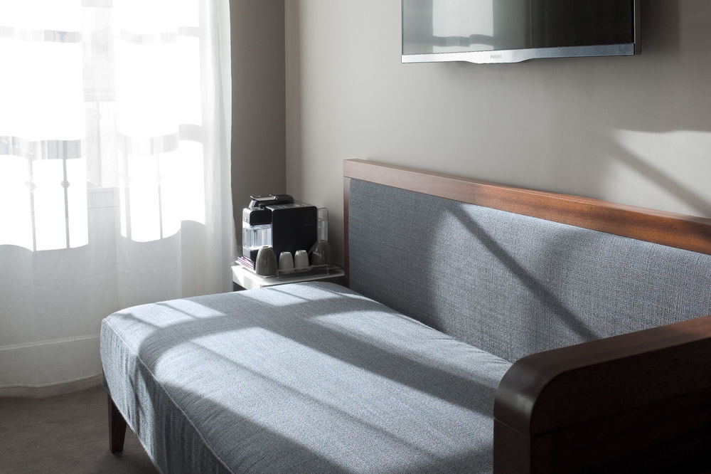 Hotel Saint Dominique Paryż Zewnętrze zdjęcie